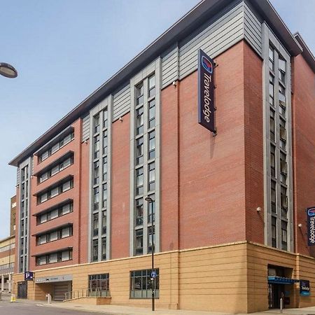 Travelodge Sheffield Central Экстерьер фото