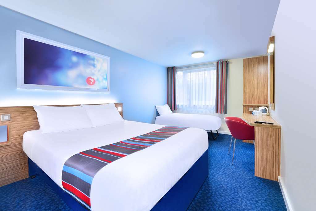 Travelodge Sheffield Central Номер фото